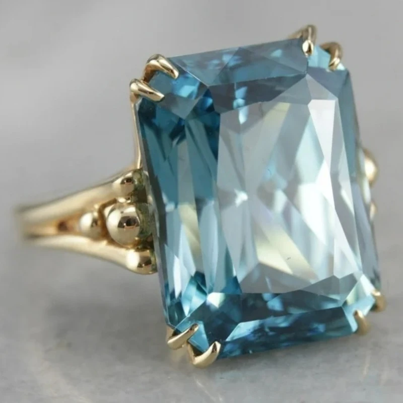 Blue Sky Crystal Gold Ring