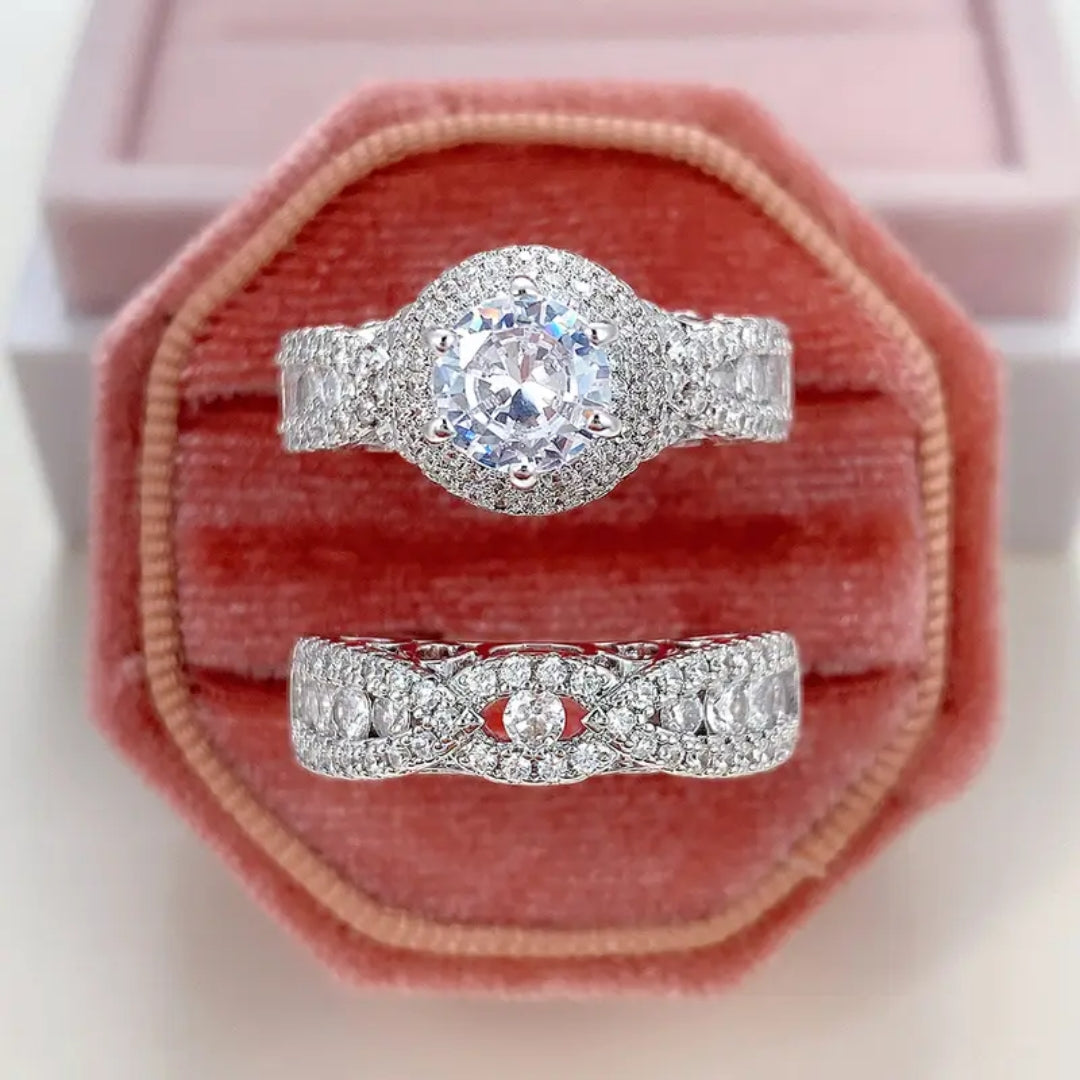 White Round Glass Silver Ring Set