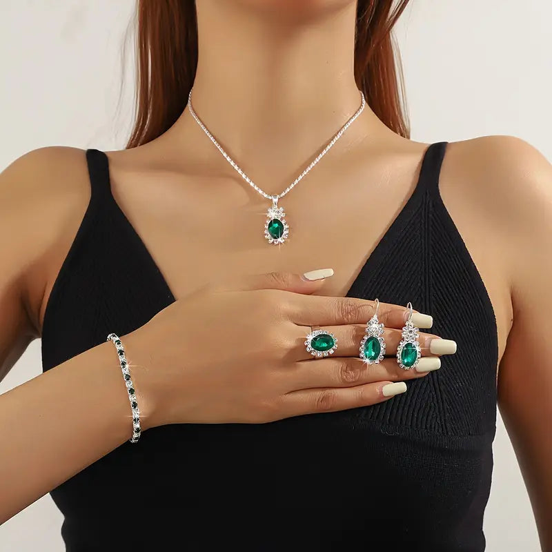 Seloria Grevalyn Jewelry emerald | White Gold