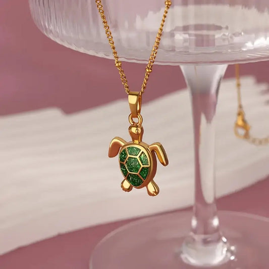 Green Bright Turtle Gold Necklace