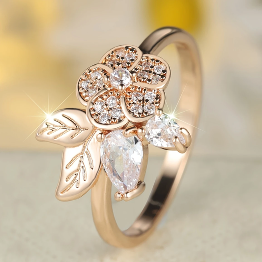 Bright Gold Flower Ring