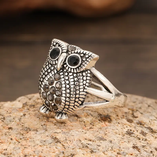 Vintage Silvered Owl Ring
