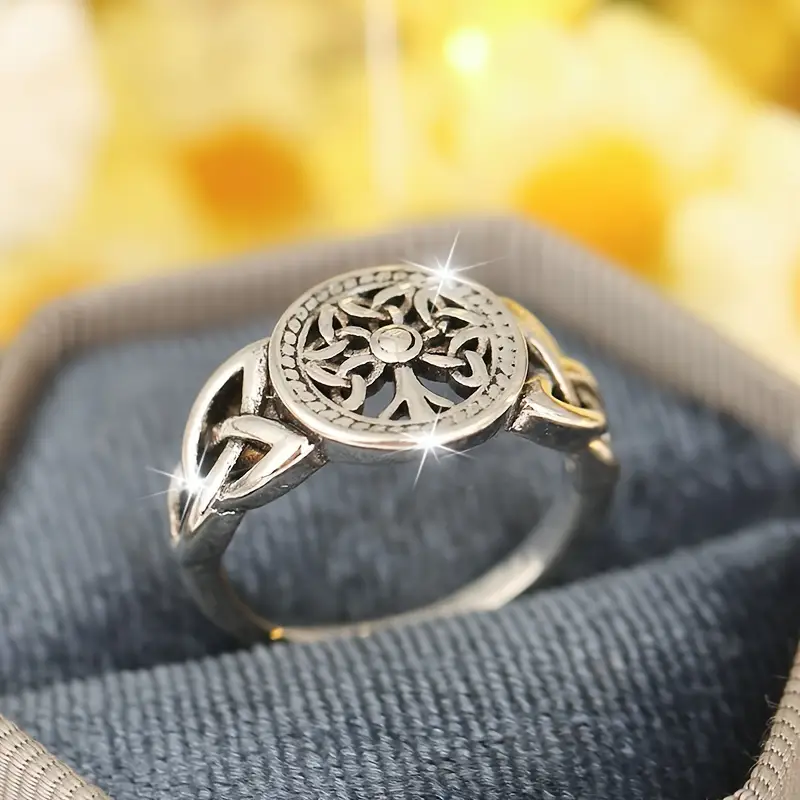 Bright Rotative Ring