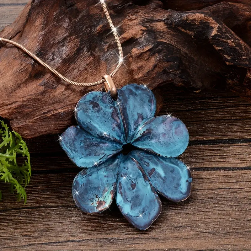 Blue Flower Gold Necklace