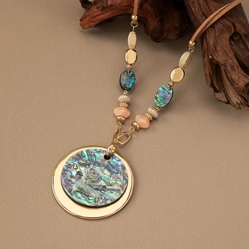 Chromatic Golden Rounded Necklace