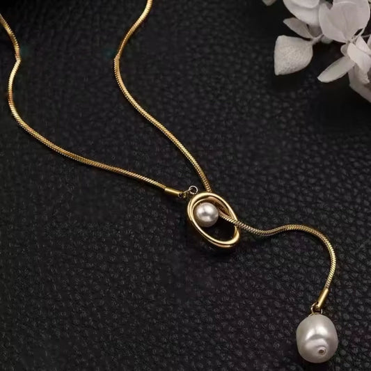 Pearl Pendant Golden Necklace